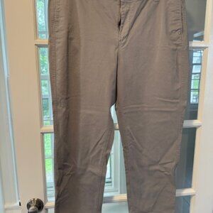 High-rise girlfriend chino pant